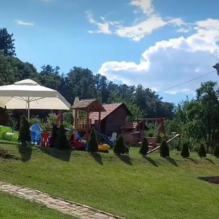 Resort Palanacka Avlija 3 *